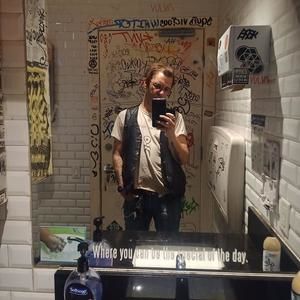 Meet your Posher, Matthew